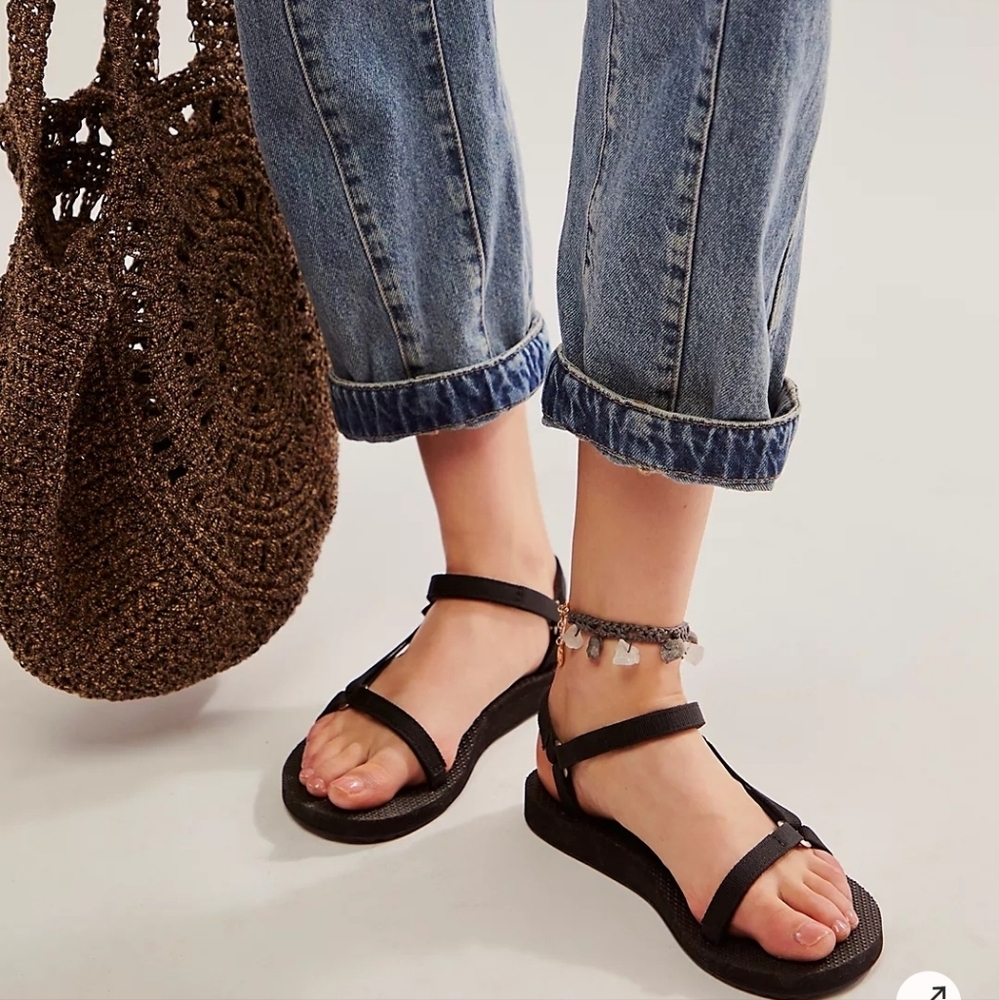 Teva Women's Original Universal Slim Sandal Black Size 9